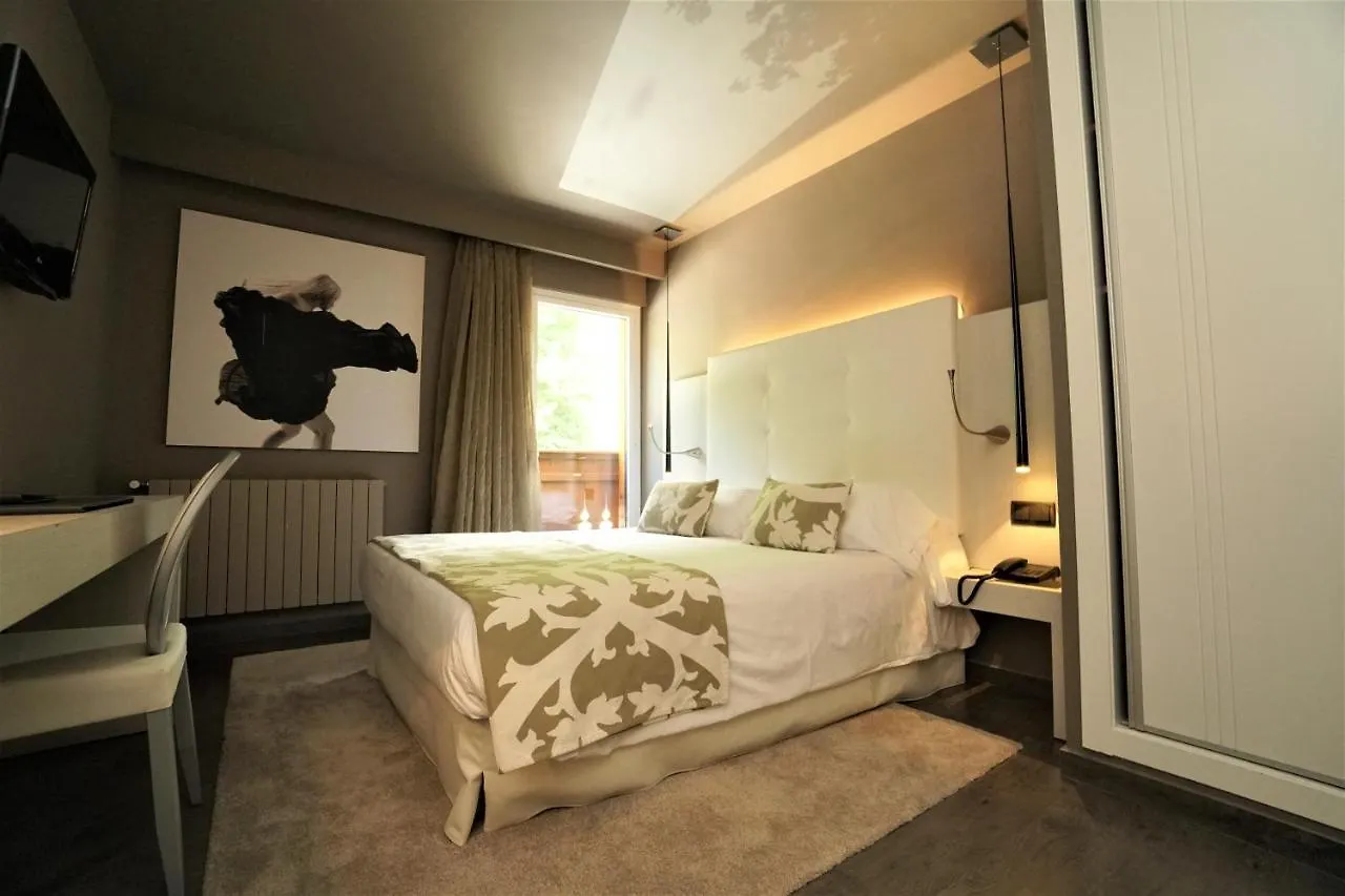 Hotel & Spa Xalet Bringue El Serrat 4*,
